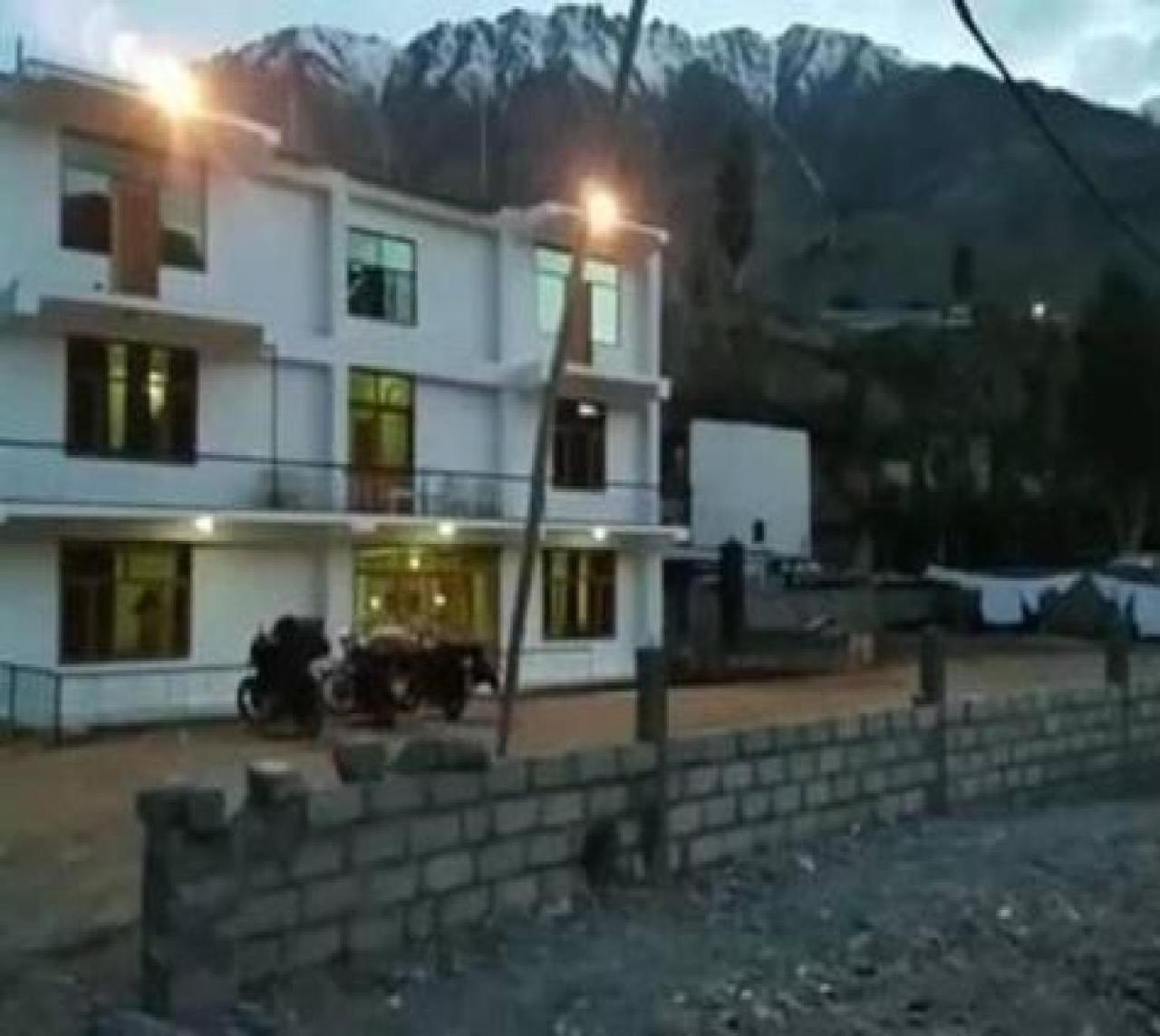 Hotel Suru View Kargil Ngoại thất bức ảnh